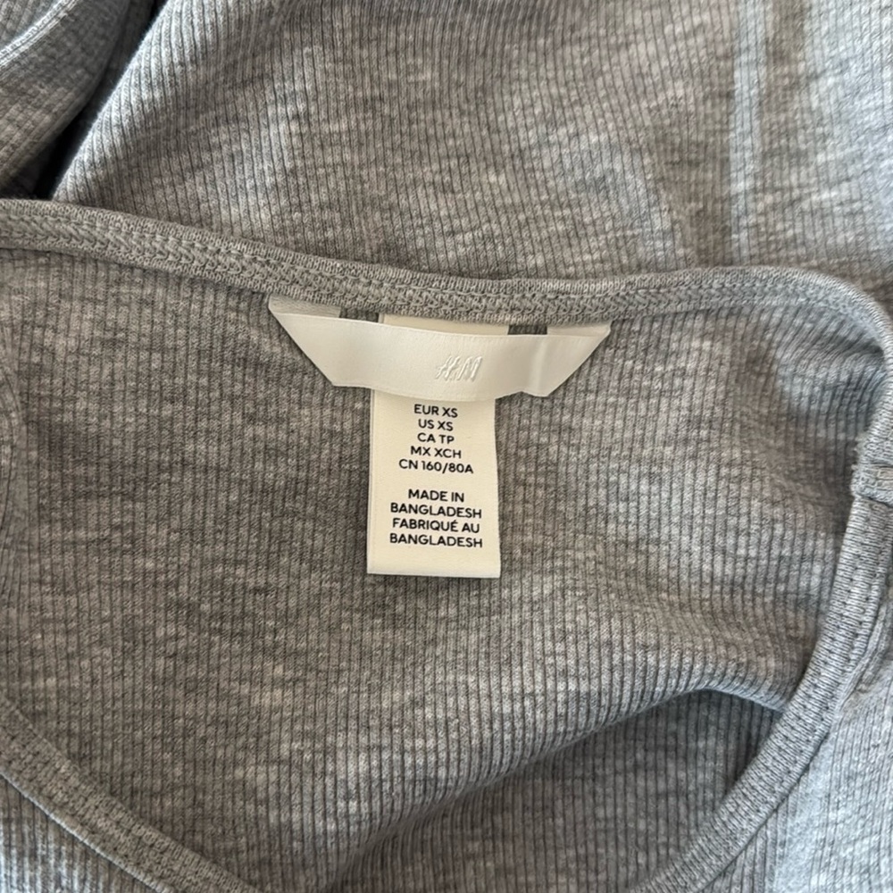 H&M Grey Ribbed Top XS - Picture 5 of 6